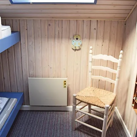 Three-bedroom Holiday In Tranekar